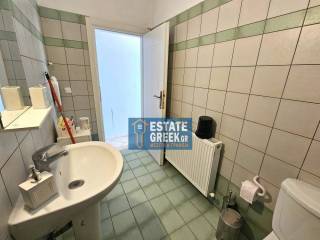 ★ On a plot of 216sqm ★ 3 independent AIRBNB studios ★ Parking place ★ 