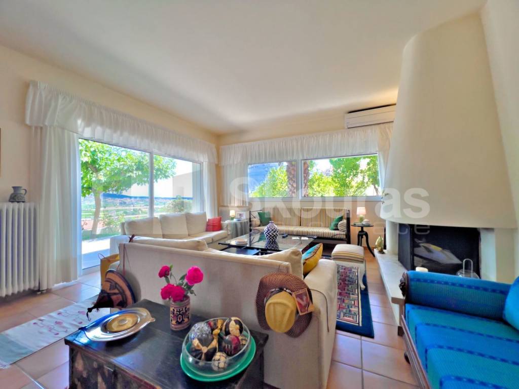 Εσωτερικοι χώροι