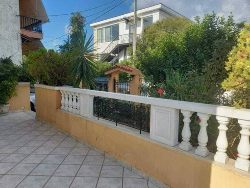 maisonette – detached house on 3 levels