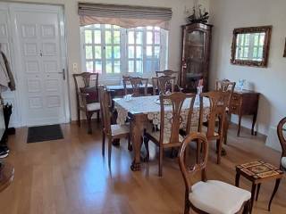 153 sq.m. 2nd level maisonette