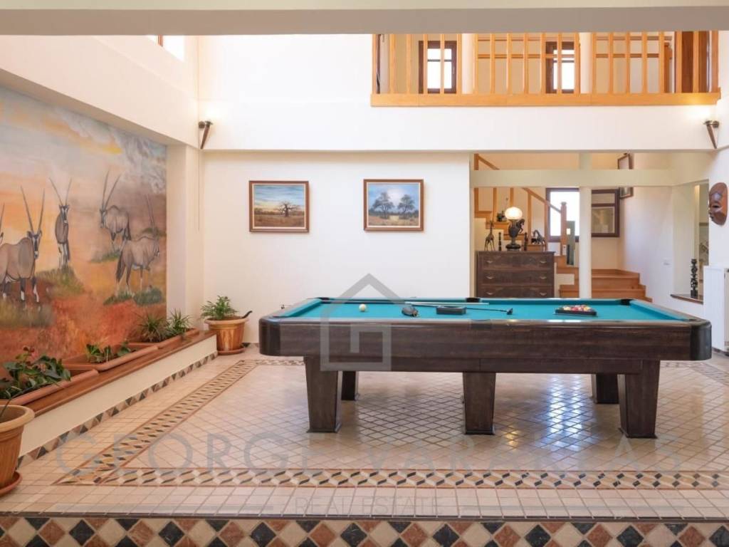 Εσωτερικοι χώροι