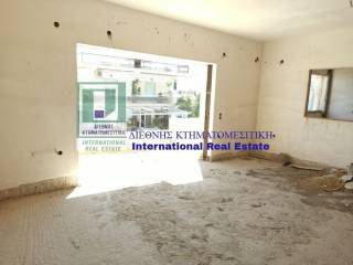 ENIAIOS CHOROS SALONI-TRAPEZARIA