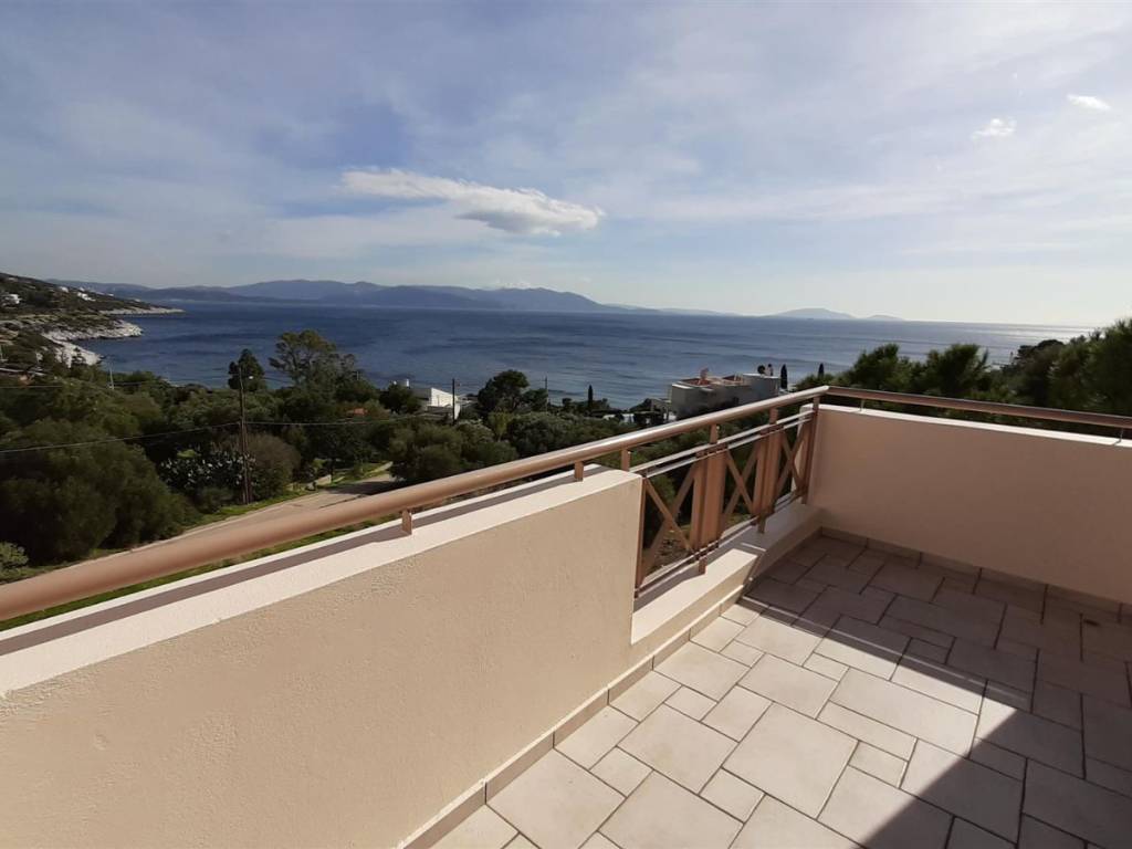 ΒΕΡΑΝΤΑ ΚΑΙ ΘΕΑ