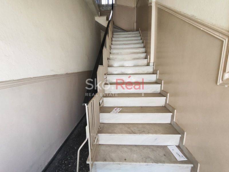 Είσοδος οικοδομής