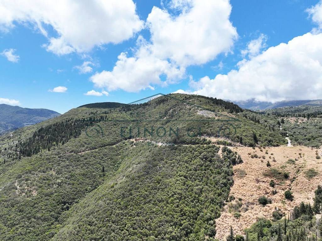 Το αγροτεμάχιο από ψηλά