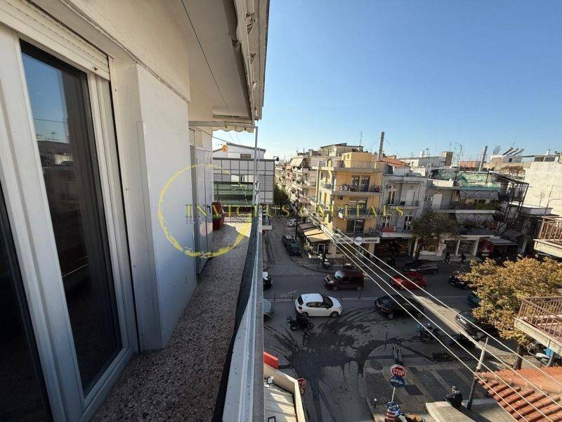 Θέα από μπαλκόνι