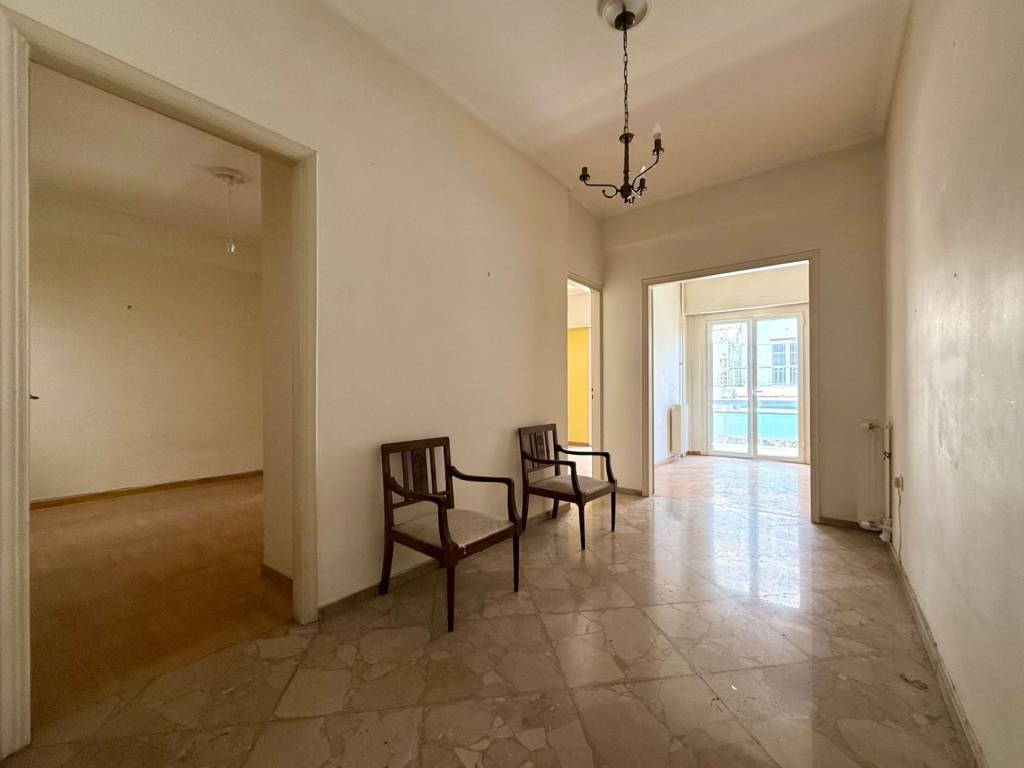 exarcheia_residential_apartment_for_sale