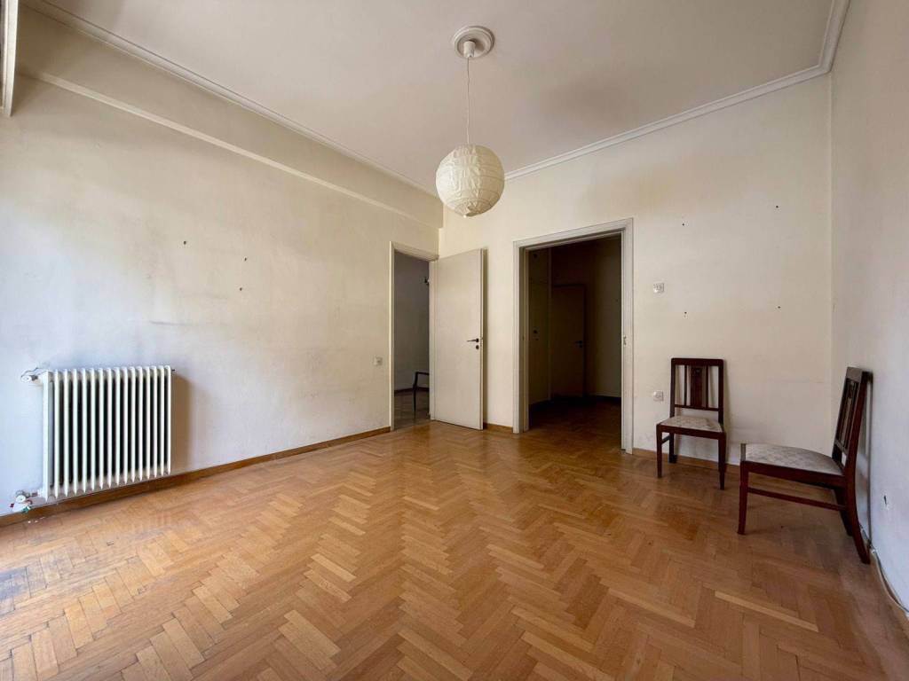 exarcheia_residential_apartment_for_sale