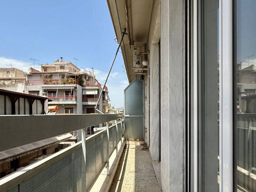 exarcheia_residential_apartment_for_sale
