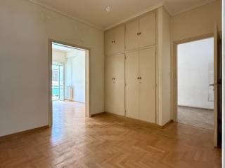 exarcheia_residential_apartment_for_sale