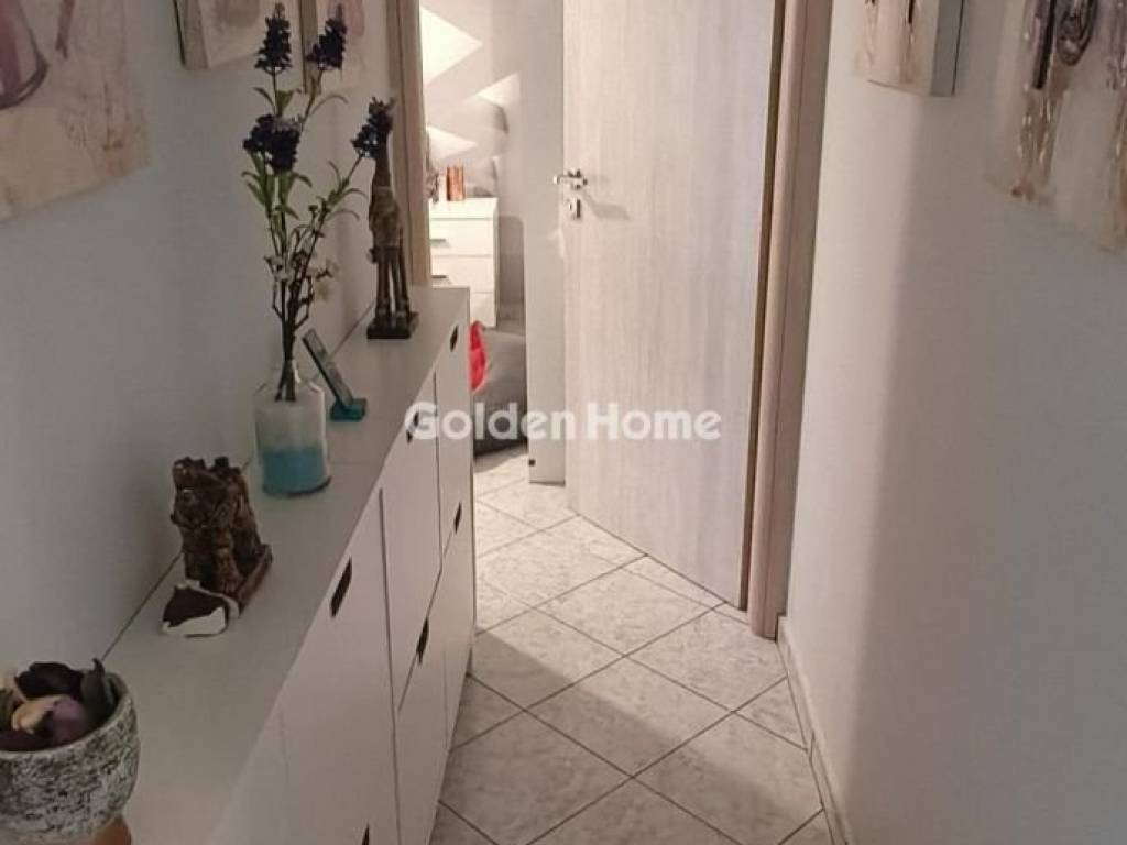 Χολ - Διάδρομος