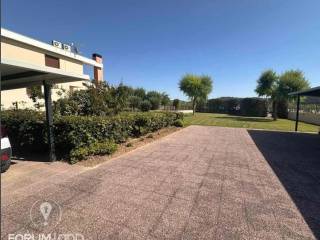 Forumland Real Estate, κήπος ιδιωτικός