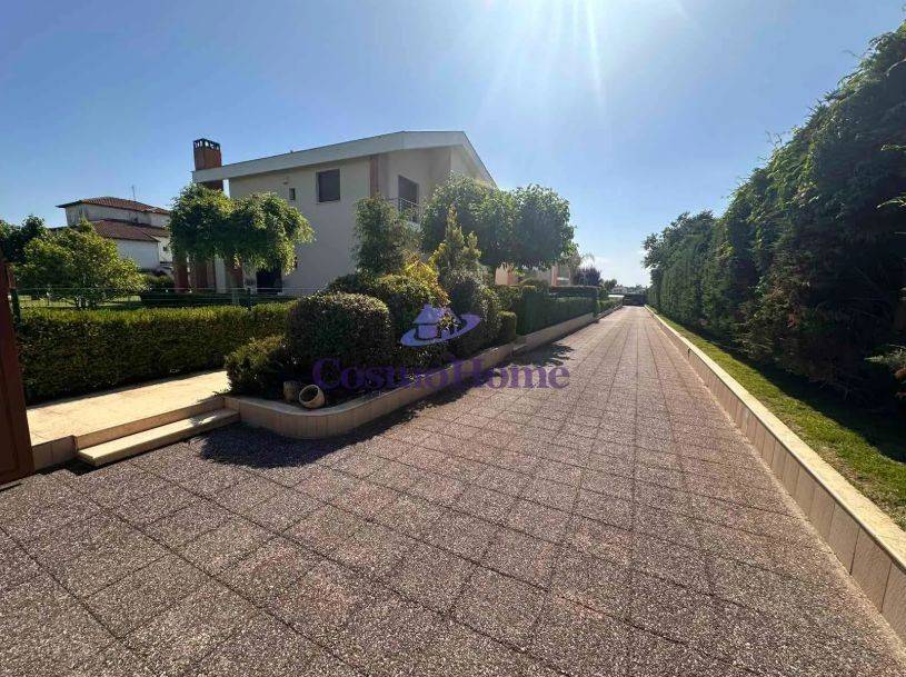 ΚΗΠΟΣ ΑΚΙΝΗΤΟΥ