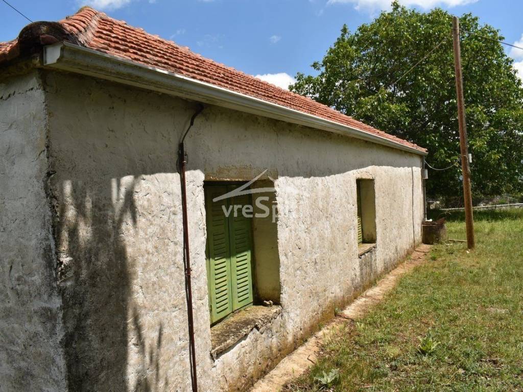 ΑΠΟΨΗ ΑΚΙΝΗΤΟΥ