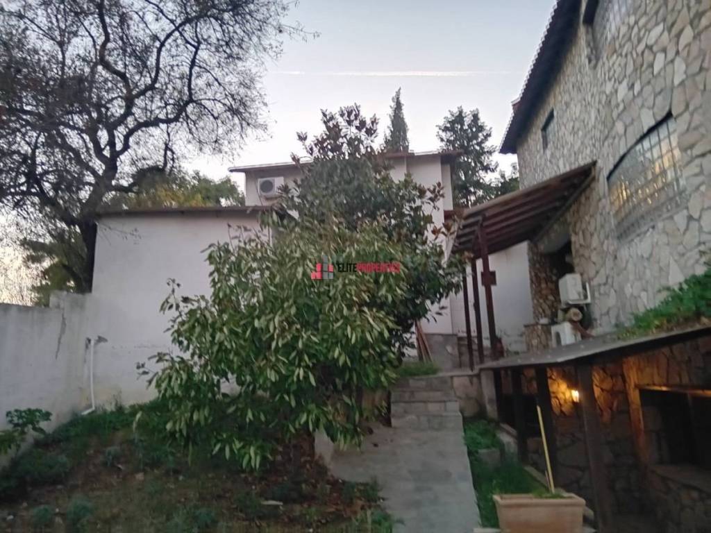 ΜΟΝΟΚΑΤΟΙΚΙΑ