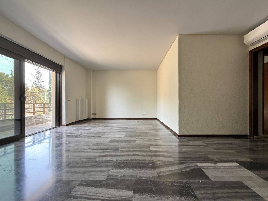 exarcheia_residential_apartment_for_rent