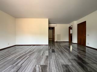 exarcheia_residential_apartment_for_rent
