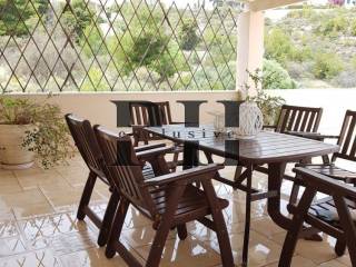 Εξωτερική τραπεζαρία 2ου ορόφου