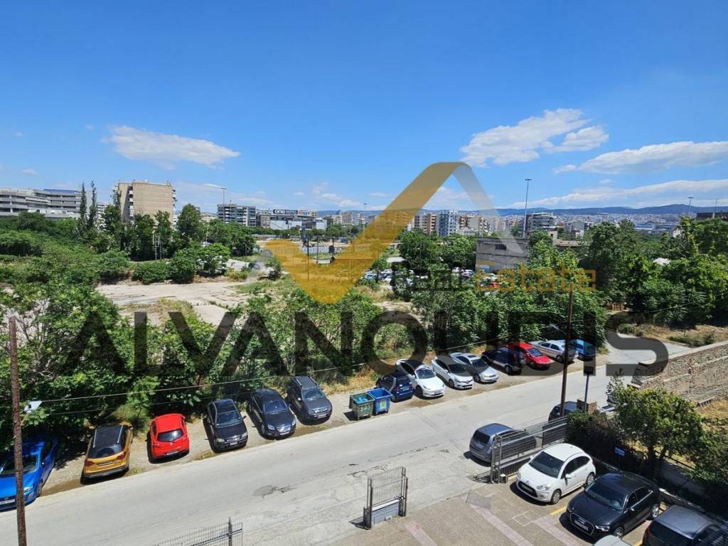 Εξωτερικοι χώροι