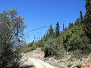 Η πρόσβαση στο οικόπεδο