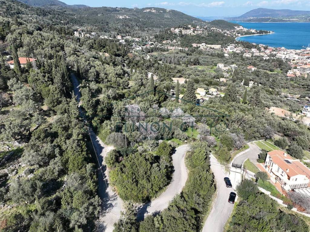 Το αγροτεμάχιο από ψηλά