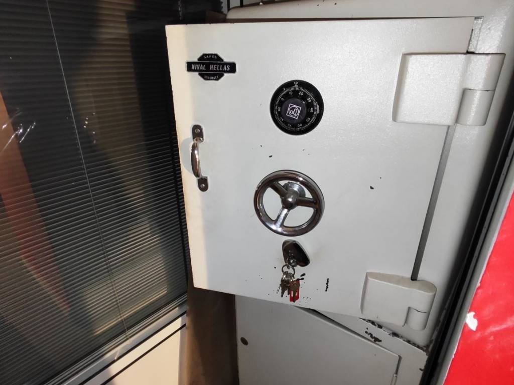 Εσωτερικοι χώροι