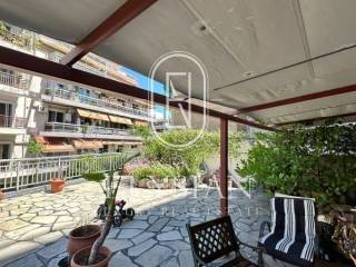 Θέα από μπαλκόνι