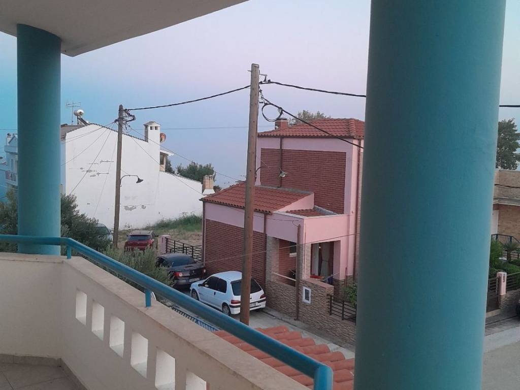 Θεα μπαλκονιου