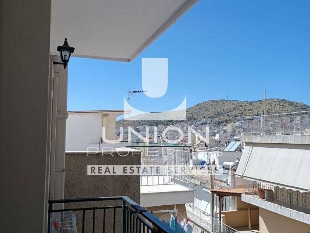 Θέα από μπαλκόνι