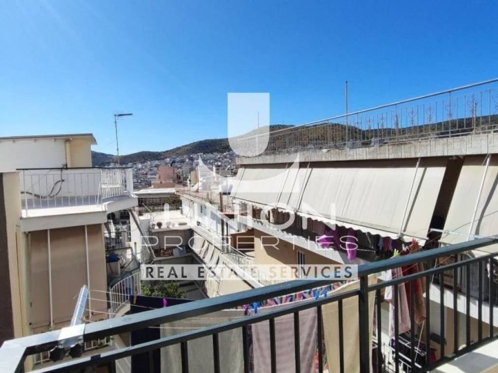 Θέα από μπαλκόνι