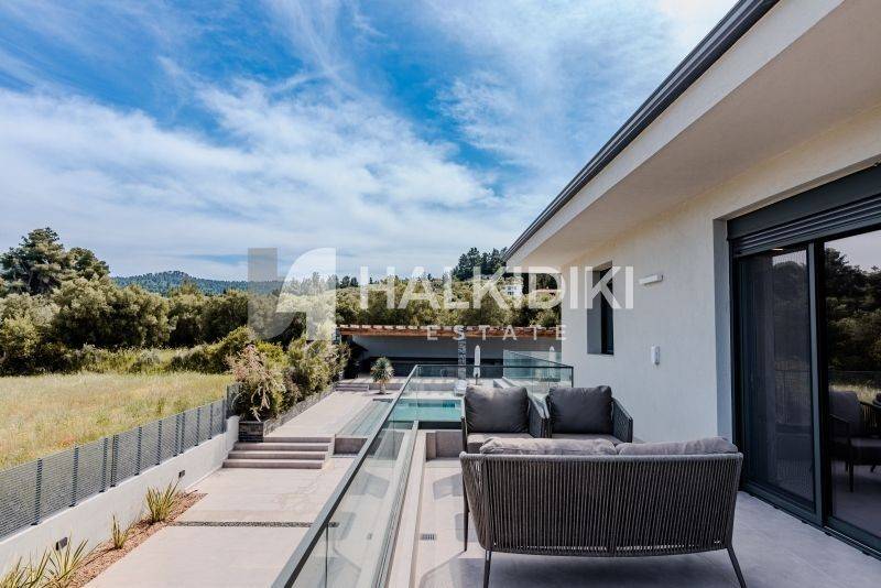 Θέα από μπαλκόνι