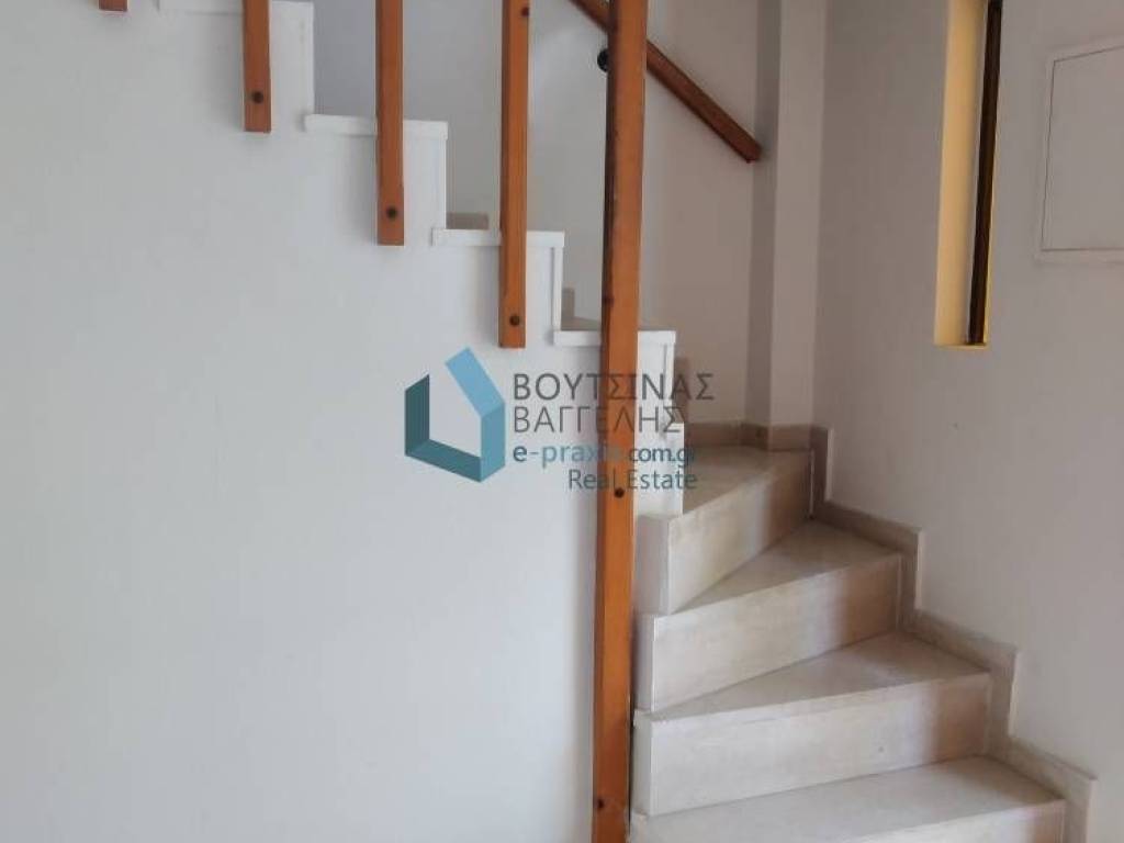 εσωτερική σκάλα