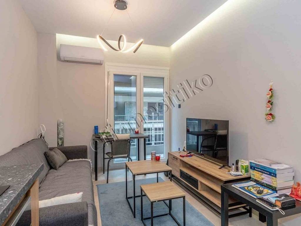 Σαλοκουζίνα