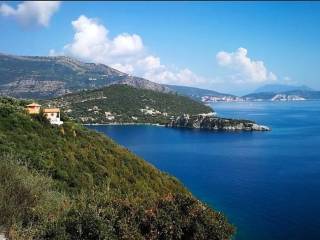 E THEA APO TEN PERIOCHE