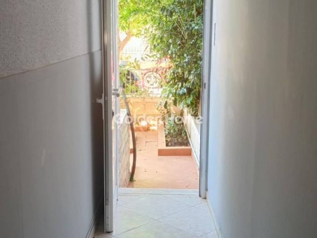 Χολ - Διάδρομος