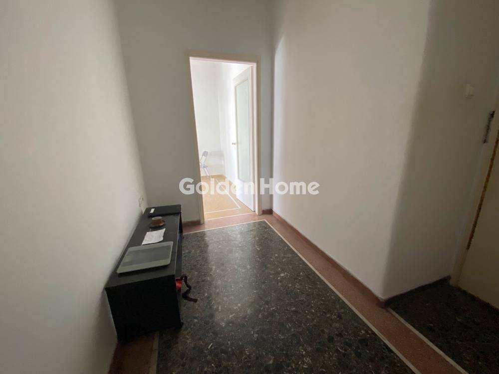 Χολ - Διάδρομος