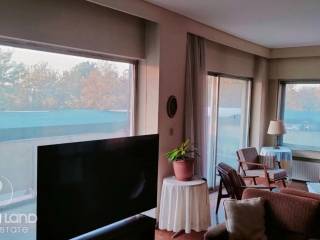 Forumland Real Estate, Σαλόνι με τζάκι