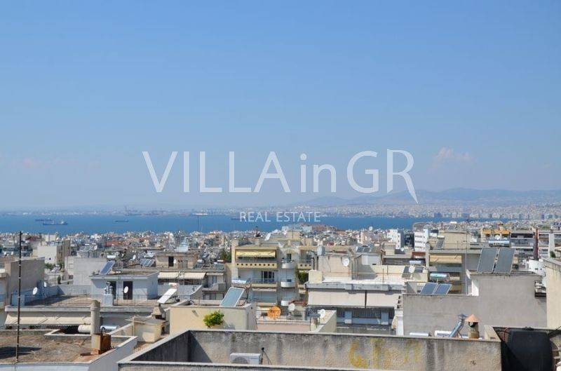 Θέα από μπαλκόνι