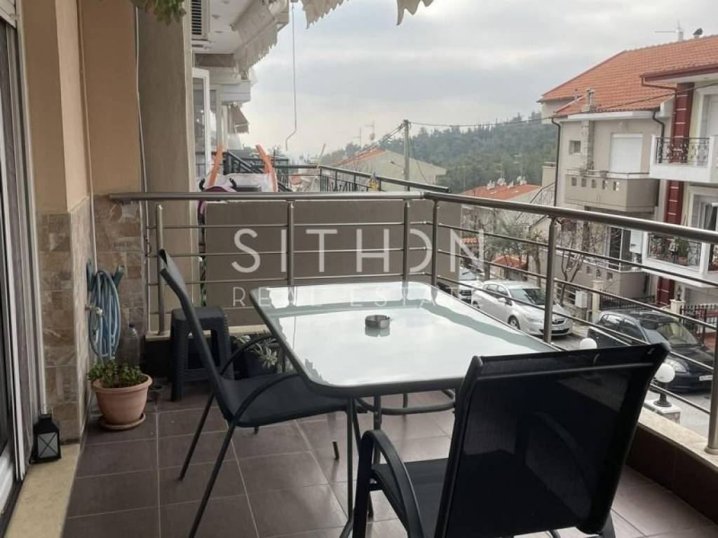 Θέα από μπαλκόνι