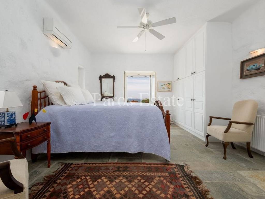 Υπνοδωμάτιο ισογείου