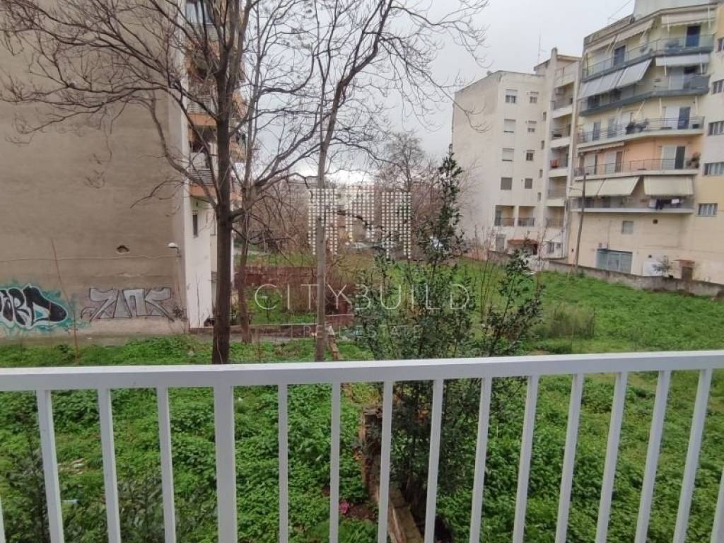 Θέα από μπαλκόνι