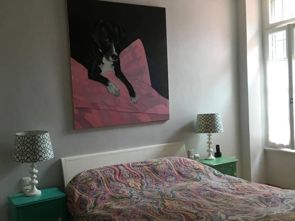 Mia kyria krebatokamara