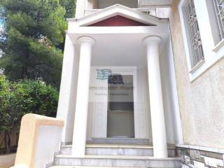 OUTSIDE VIEW - MAIN ENTRANCE