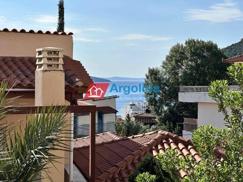 Θέα από μπαλκόνι