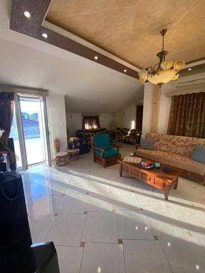 Σαλόνι με τζάκι