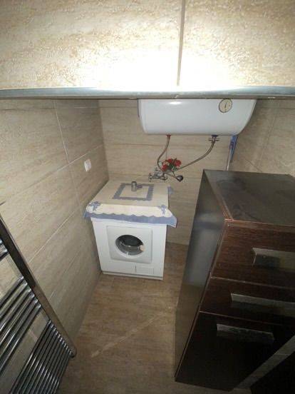 Μπάνιο με μπανιέρα