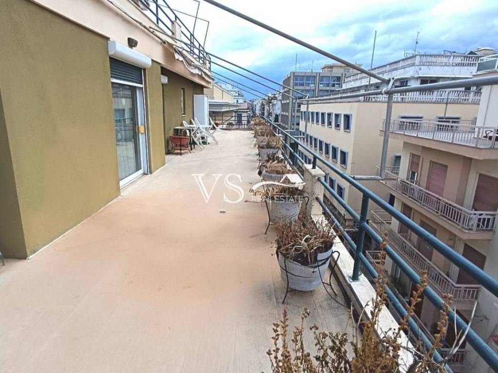 Θέα απο μπαλκόνι