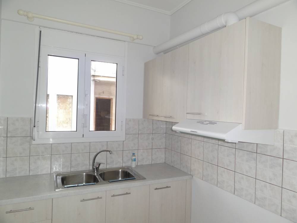 Ενοικιάζεται studio 30 τ.μ.