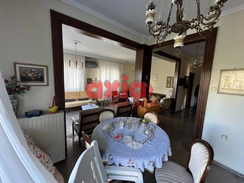 Καβάλα, Άγιος Λουκάς: Πωλείται γωνιακό 