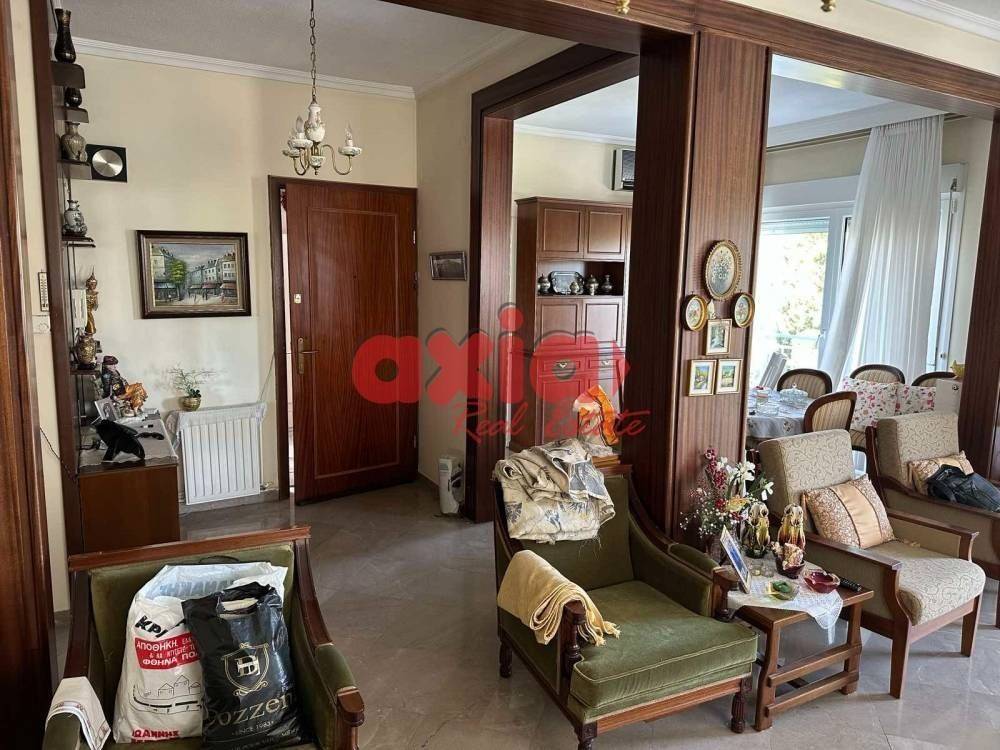 Καβάλα, Άγιος Λουκάς: Πωλείται γωνιακό 